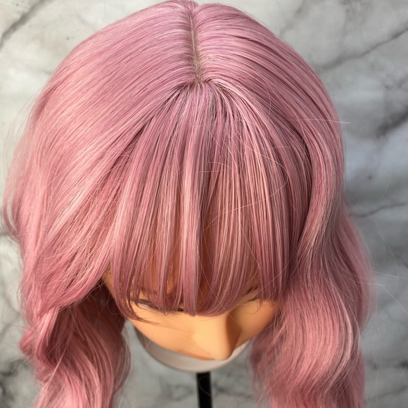 Pink Short Bob Wig - Picture 5 of 11